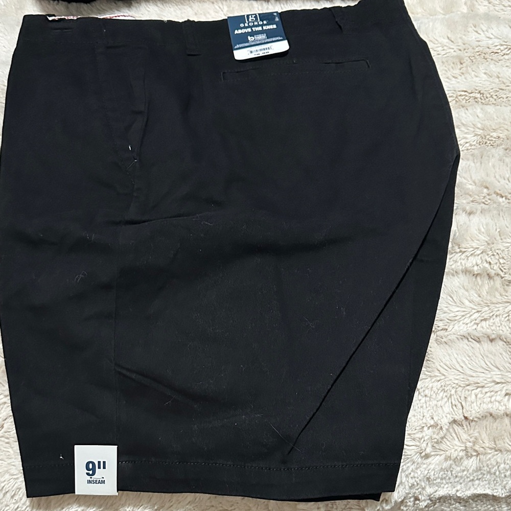 Wholesale lot of 9 pair of George Men's Black Flat Front Shorts - Picture 2 of 4